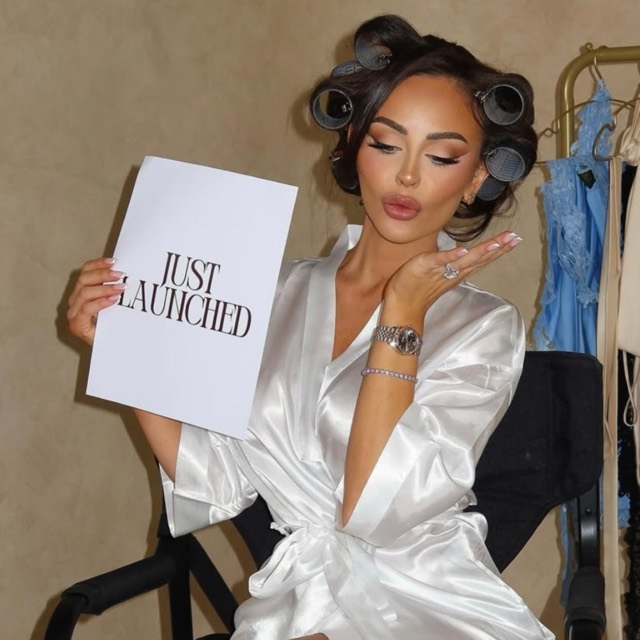 The Borrowed Luxe brand visual